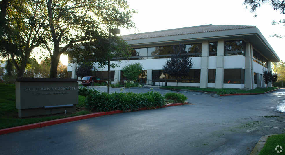 1870 Embarcadero Rd, Palo Alto, CA for lease - Building Photo - Image 3 of 4