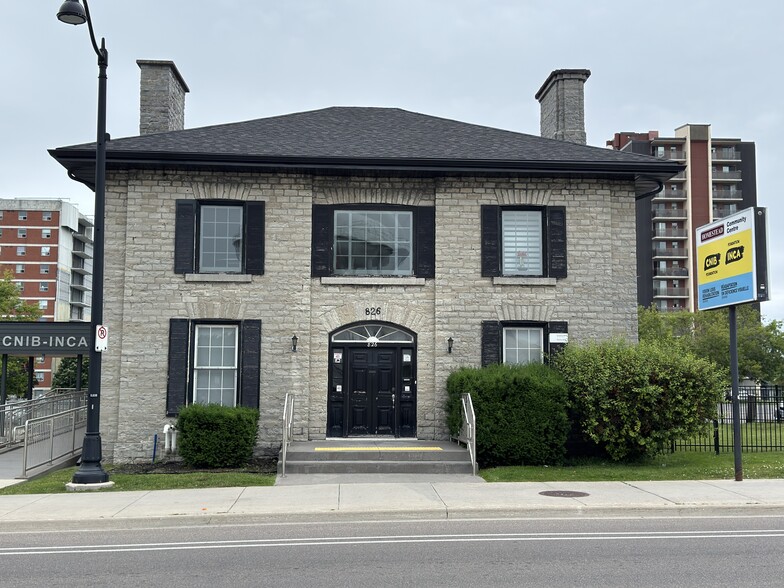 826 Princess St, Kingston, ON for sale - Building Photo - Image 1 of 9