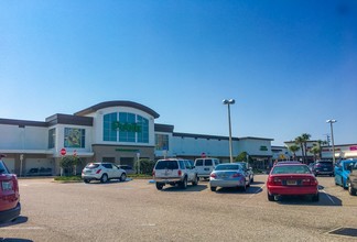 More details for 5645-5675 N Atlantic Ave, Cocoa Beach, FL - Retail for Lease