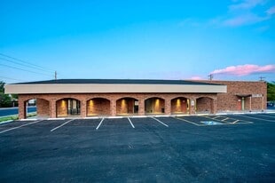 1535 E University Dr - Parking Garage