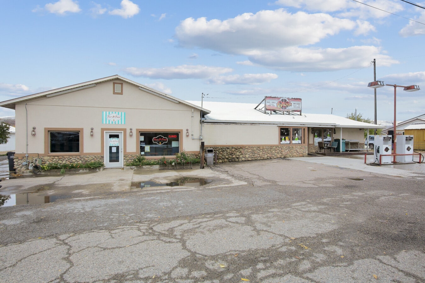 510 N Main St, Henefer, UT 84033