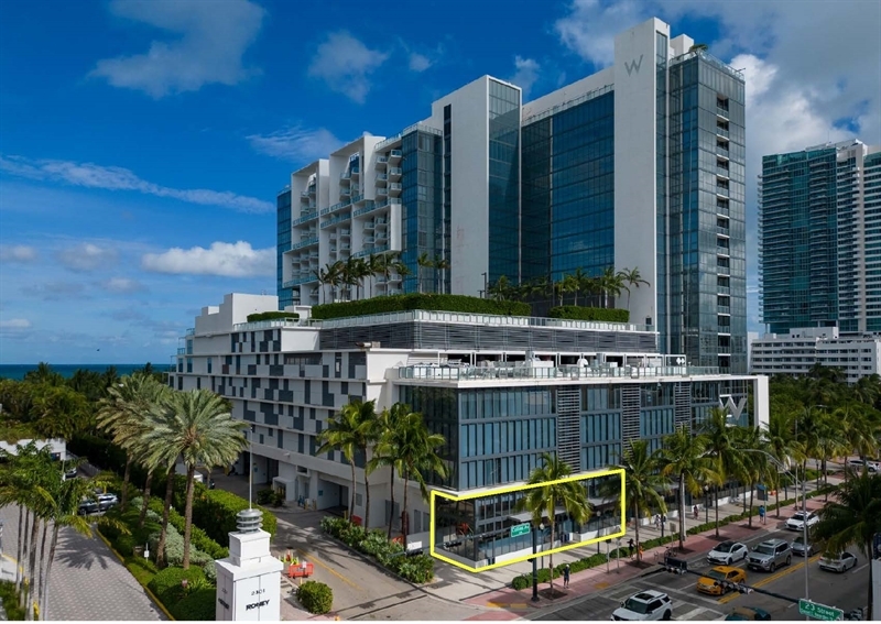 2201 Collins Ave, Miami Beach, FL for sale - Building Photo - Image 1 of 1