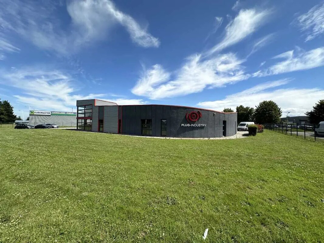 Flex in Martin-Église for sale Building Photo- Image 1 of 15