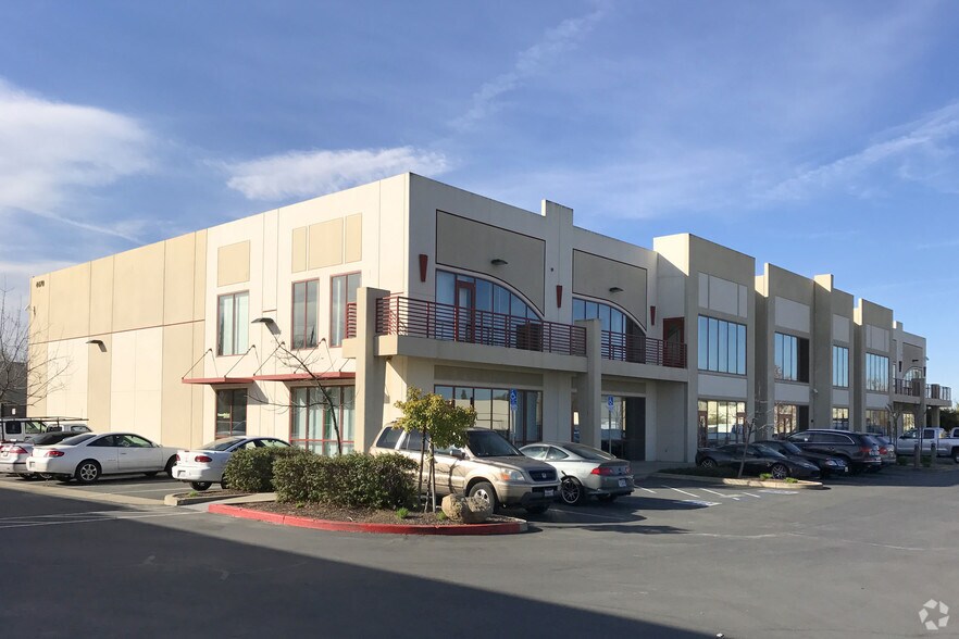 4470 Yankee Hill Rd, Rocklin, CA for lease - Building Photo - Image 3 of 9