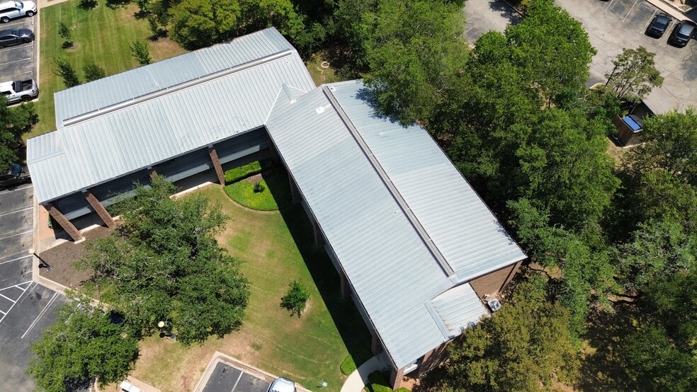 3355 Bee Caves Rd, West Lake Hills, TX for sale - Building Photo - Image 2 of 5