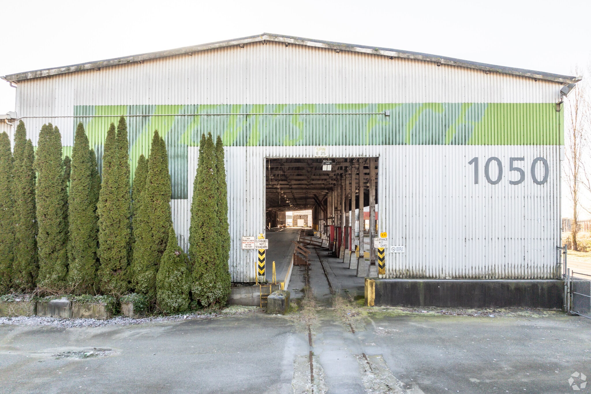 1050 United Blvd, Coquitlam, BC for lease Building Photo- Image 1 of 8