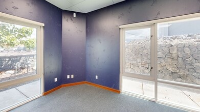 73-4080 Hulikoa Dr, Kailua Kona, HI for lease Interior Photo- Image 1 of 14