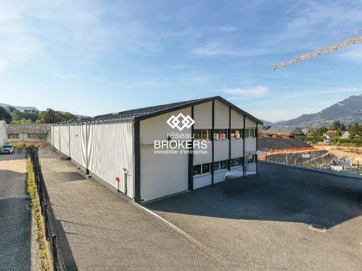 Industrial in Challes-les-Eaux for lease - Building Photo - Image 1 of 5