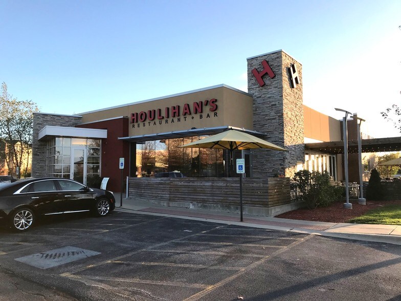 16153 S La Grange Rd, Orland Park, IL, 60467 Restaurant Property For