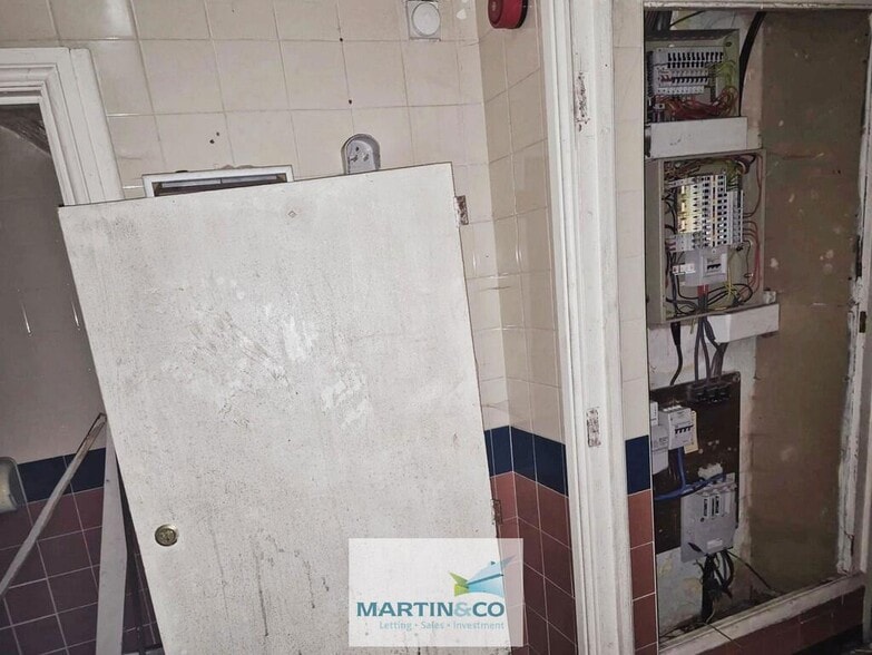 134 Bridge St, Worksop for sale - Building Photo - Image 2 of 20