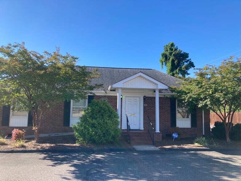 2551 Pembroke Rd, Gastonia, NC for sale - Building Photo - Image 1 of 1