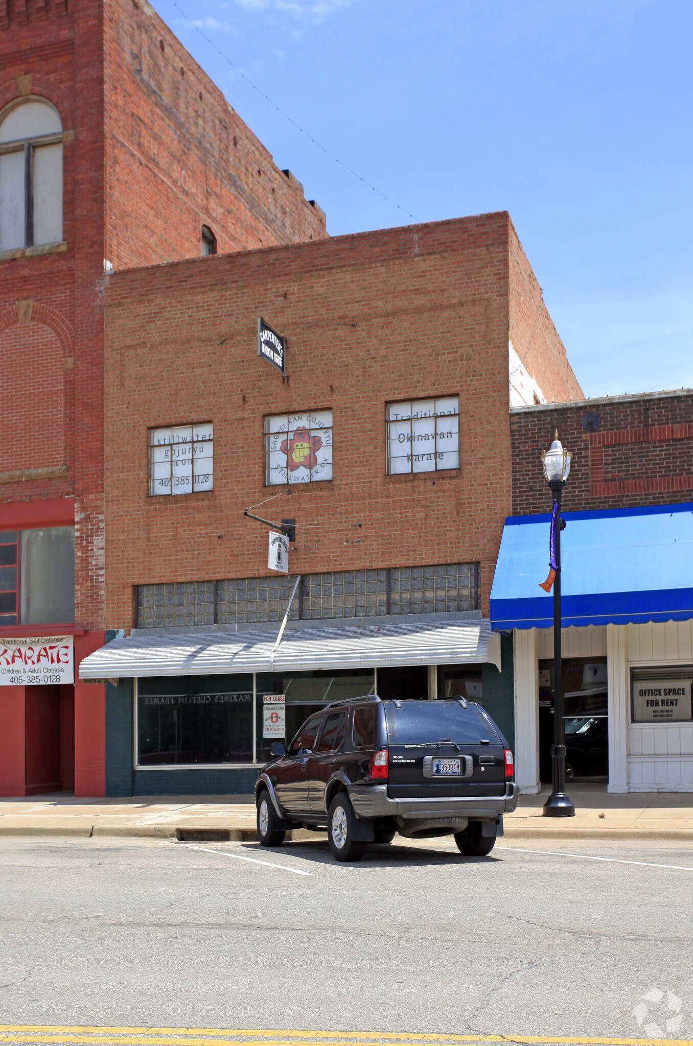 911 S Main St, Stillwater, OK for sale Primary Photo- Image 1 of 1