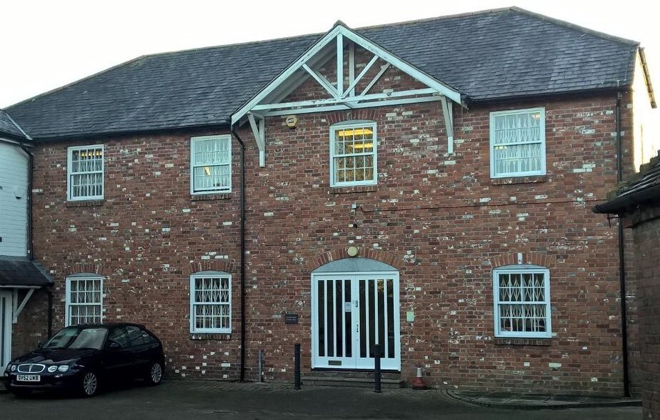 High St, Reading for sale - Building Photo - Image 1 of 10