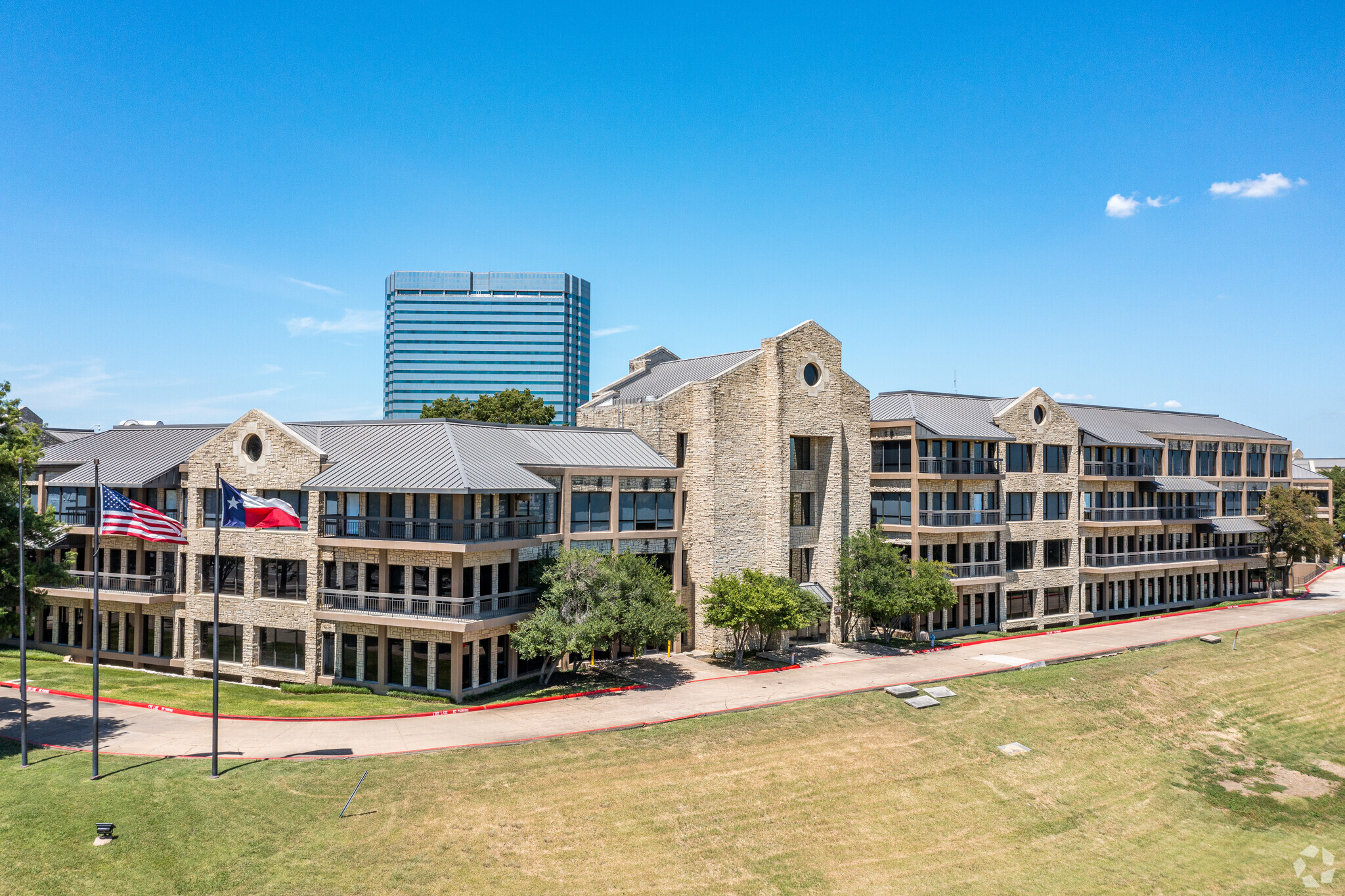 5020 Riverside, Irving, TX for lease Building Photo- Image 1 of 20