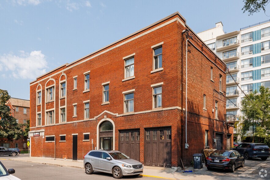 151 Av Abbott, Westmount, QC for lease - Building Photo - Image 3 of 5
