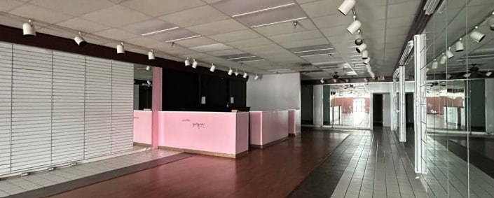 5927-6013 E Virginia Beach Blvd, Norfolk, VA for lease Interior Photo- Image 1 of 4