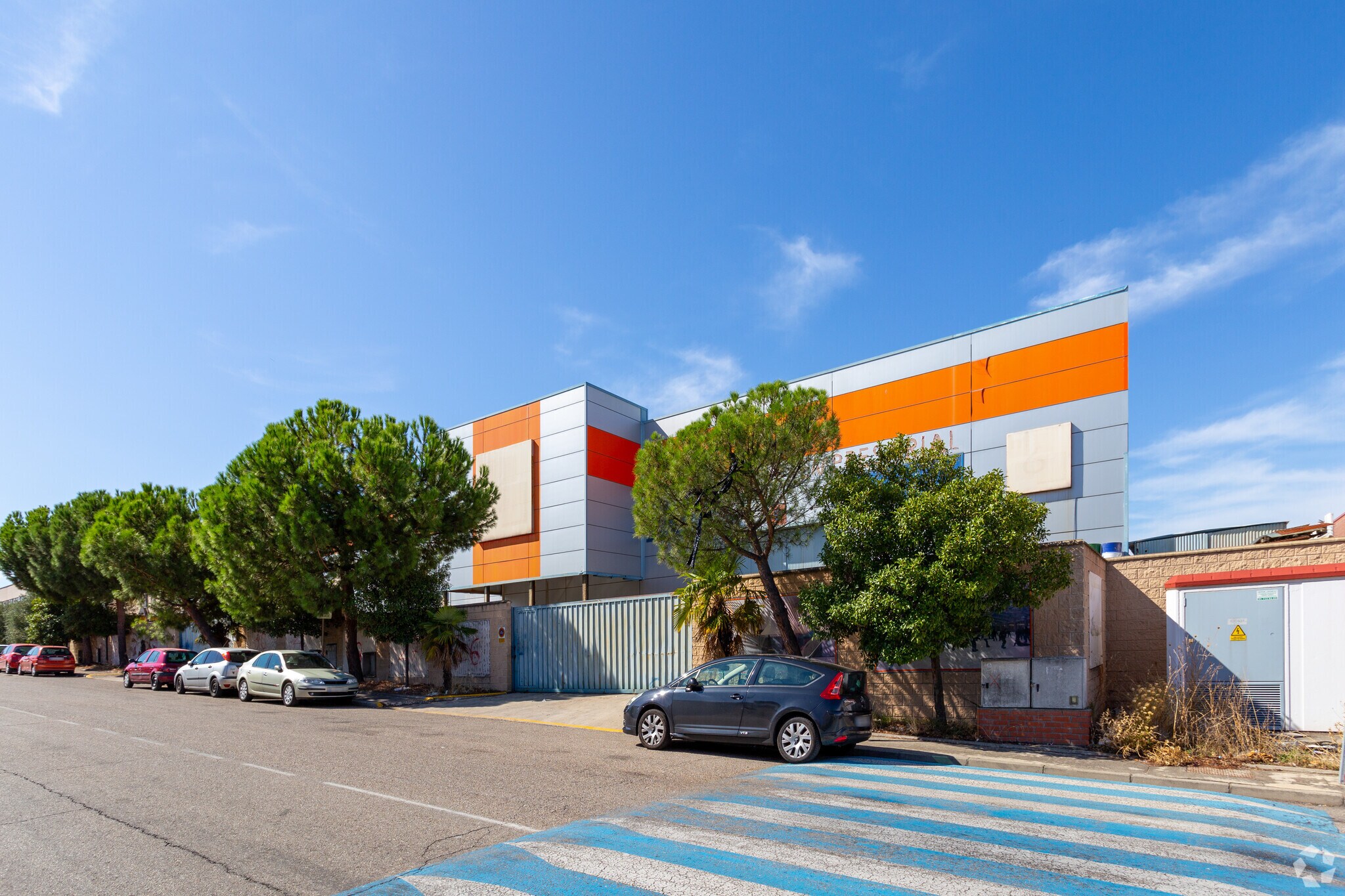 Calle Monte Boyal, 97, Casarrubios del Monte, Toledo for sale Primary Photo- Image 1 of 1