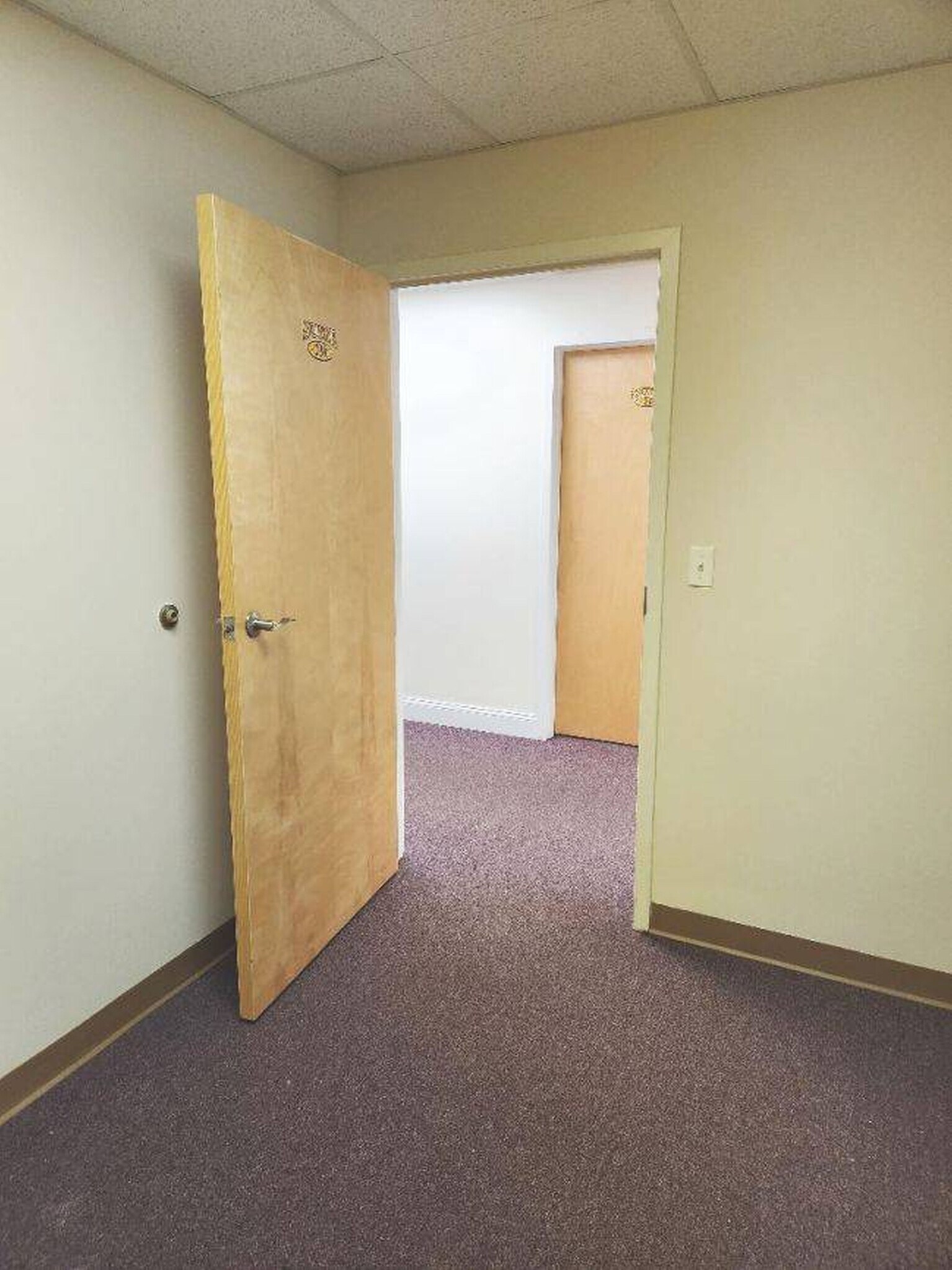 320 Robinson Ave, Newburgh, NY for lease Interior Photo- Image 1 of 1