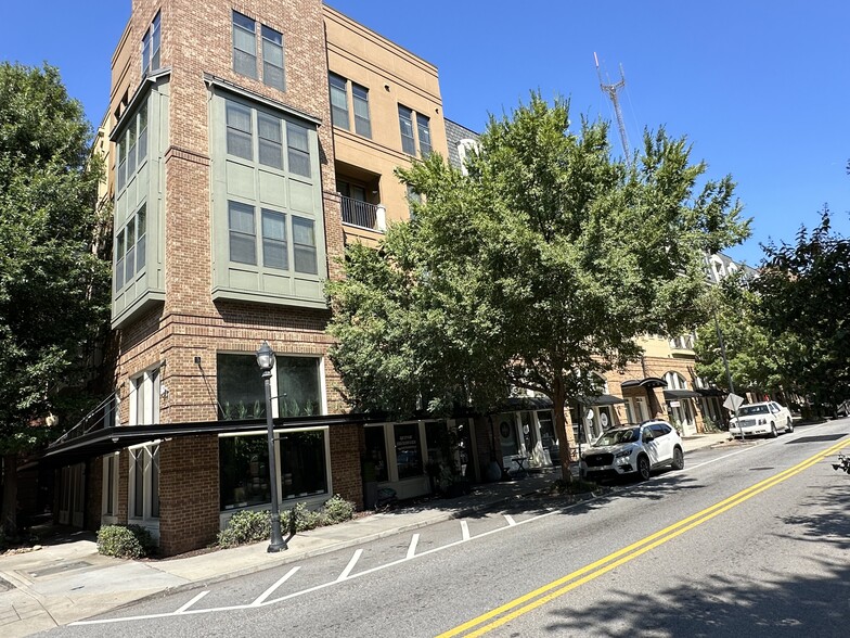 880 Glenwood Ave SE, Atlanta, GA for lease - Building Photo - Image 2 of 7