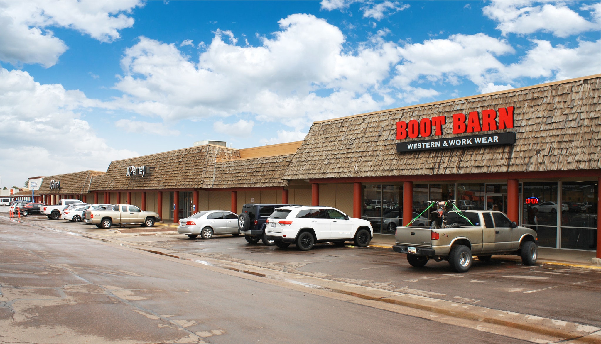 44114481 S White Mountain Rd, Show Low, AZ 85901 Park Pineway Plaza