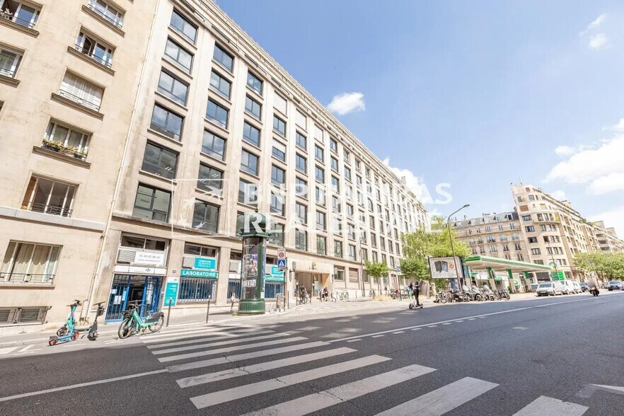 8 Rue Bellini, Paris for lease - Building Photo - Image 1 of 19