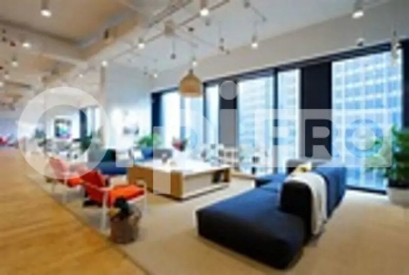 Office in Compiègne for sale Interior Photo- Image 1 of 5