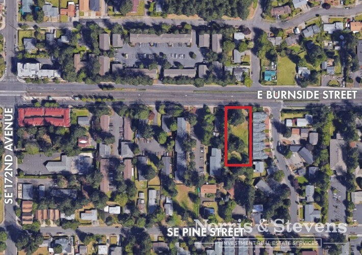 17526 E Burnside St, Portland, OR for sale - Building Photo - Image 1 of 1