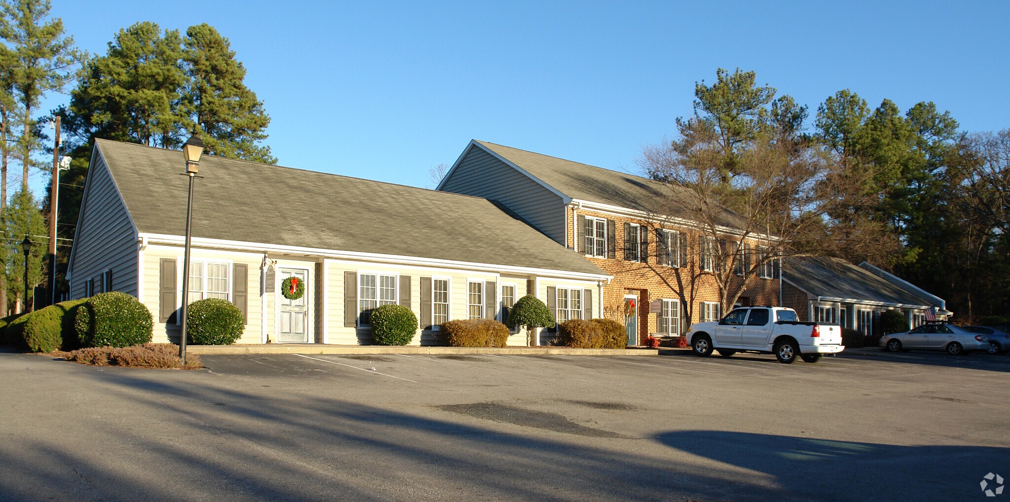 411 Andrews Rd, Durham, NC for sale Primary Photo- Image 1 of 1