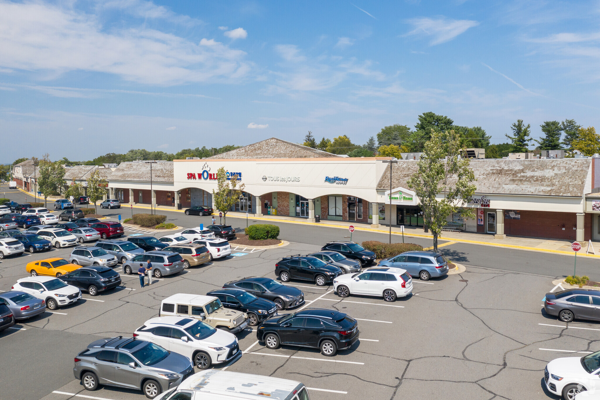 13810-13860 Braddock Rd, Centreville, VA for lease Building Photo- Image 1 of 10