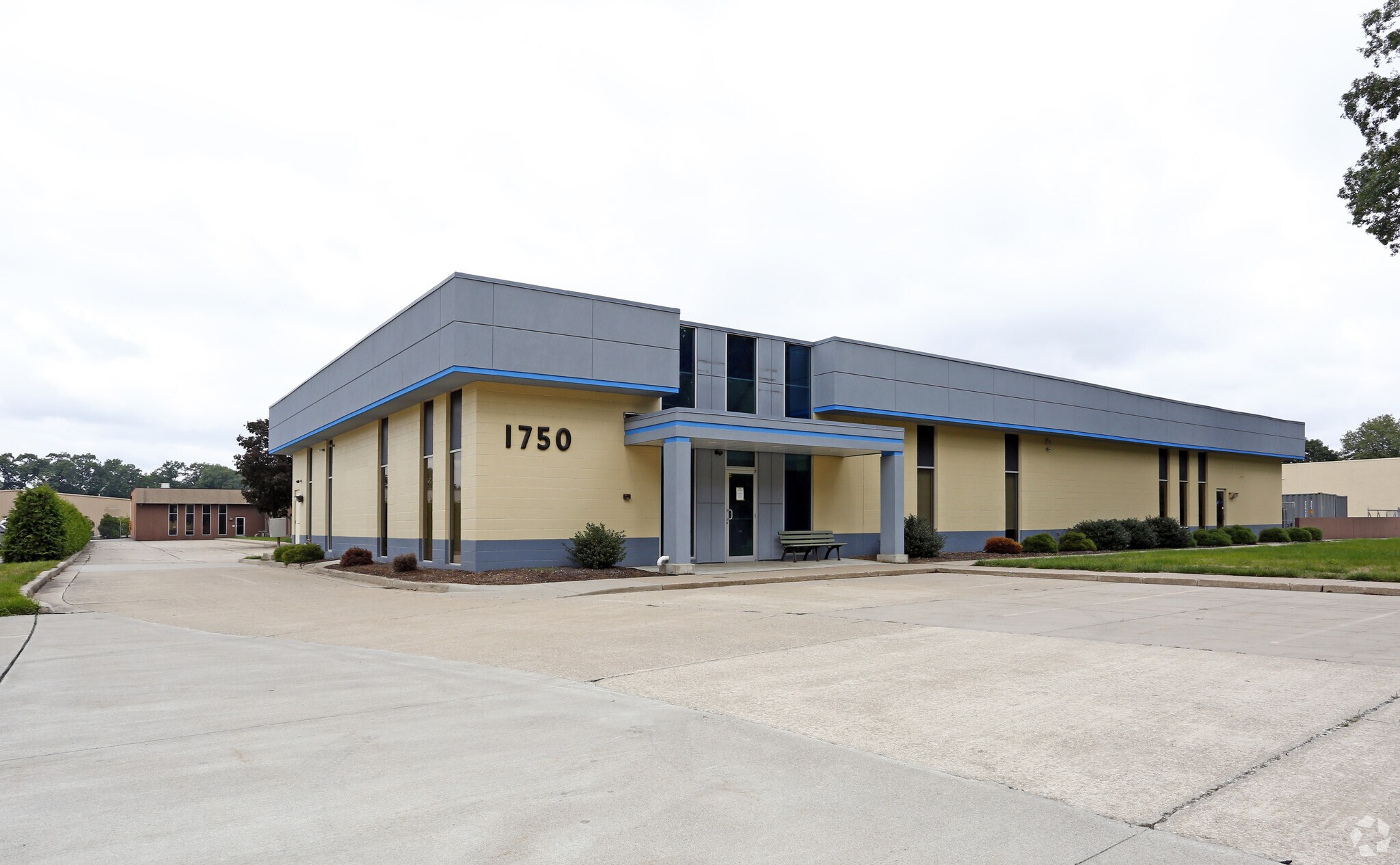 1750 Eber Rd N, Holland, OH for sale Primary Photo- Image 1 of 1