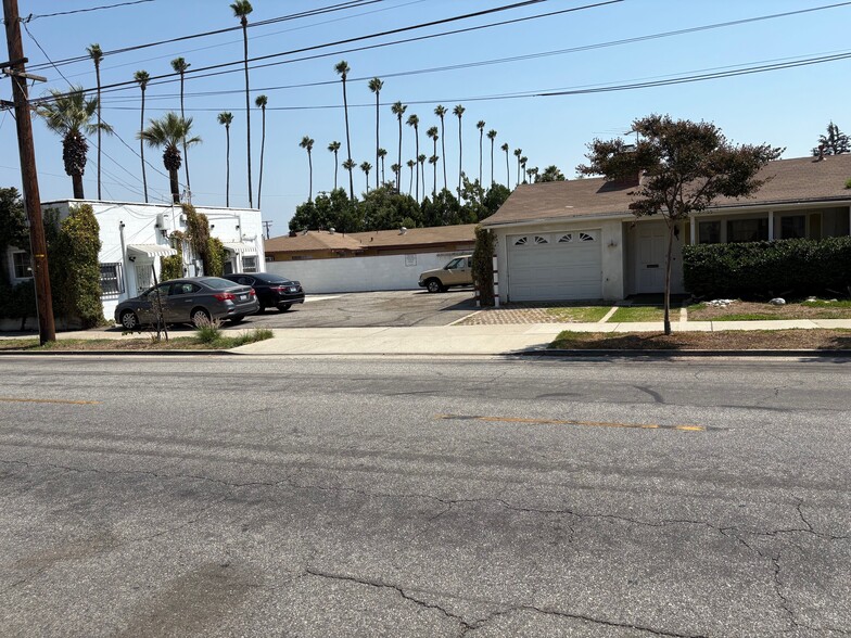 945 N Azusa Ave, Azusa, CA for lease - Building Photo - Image 2 of 3