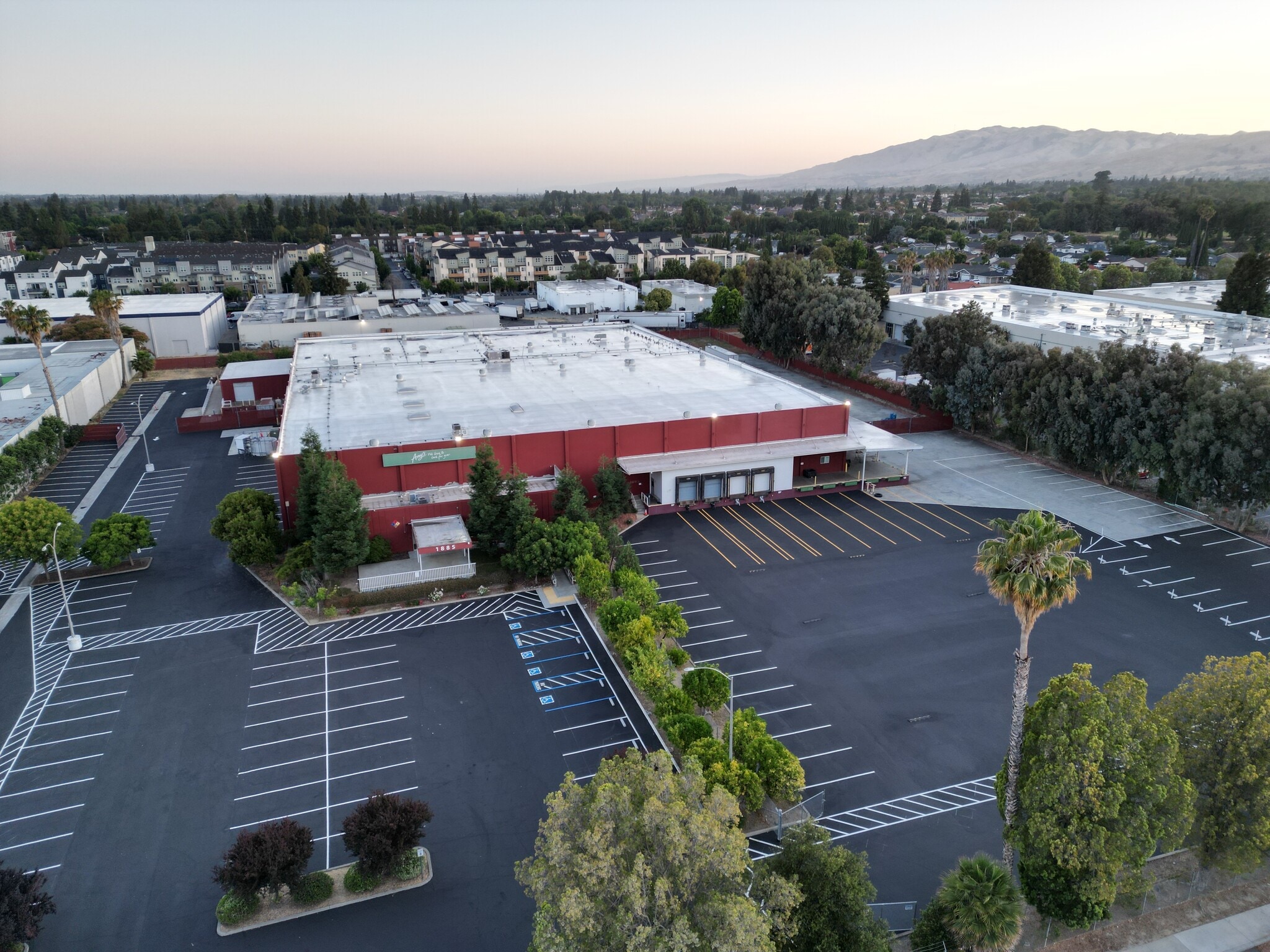 1885 Las Plumas Ave, San Jose, CA for lease Building Photo- Image 1 of 4