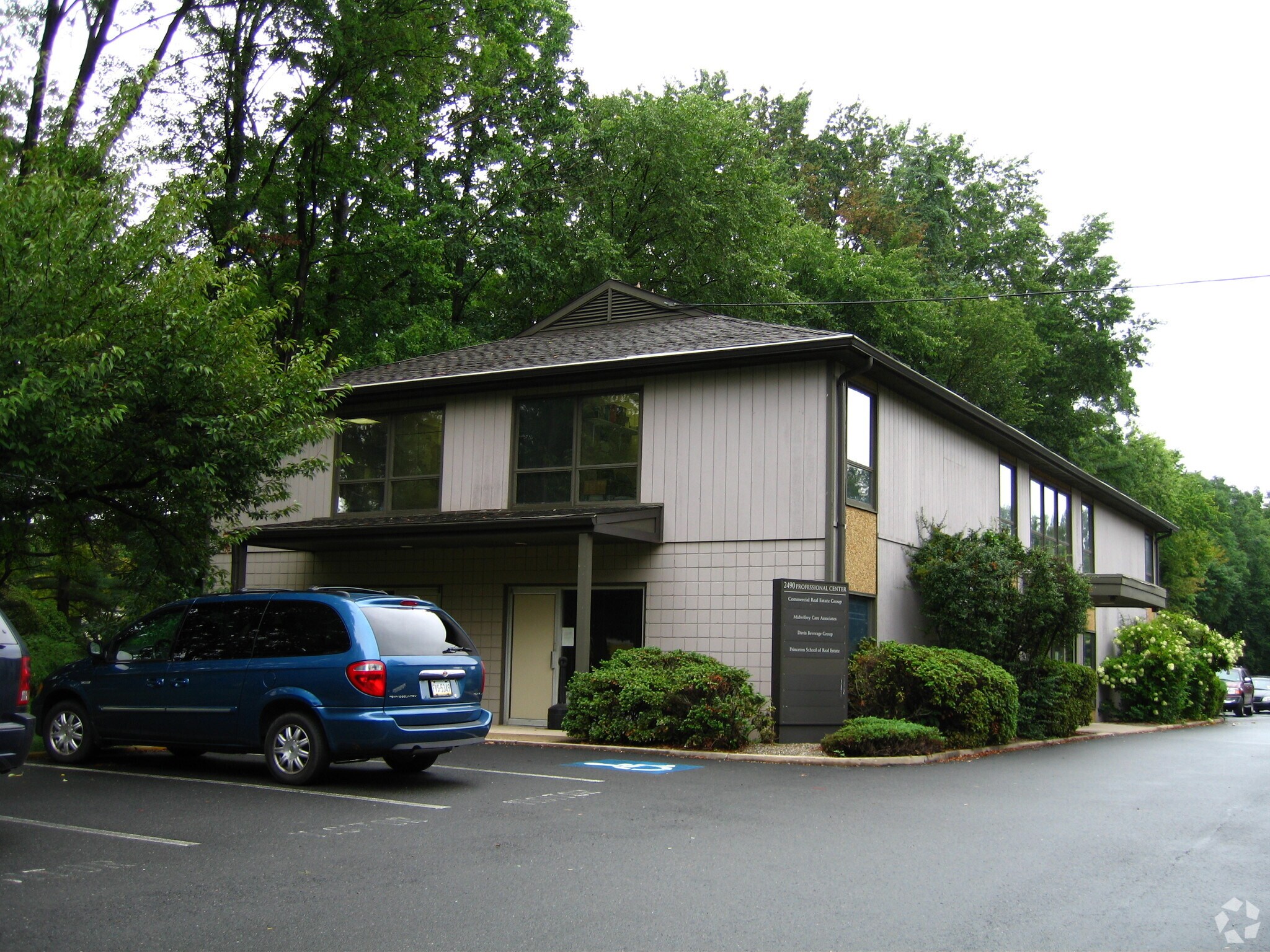 2490 Pennington Rd, Pennington, NJ for sale Primary Photo- Image 1 of 1