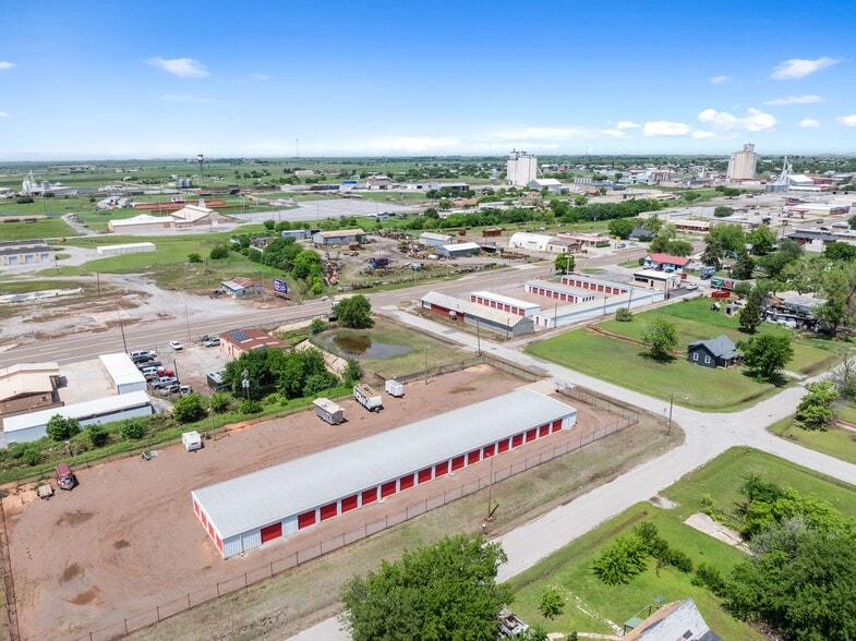 Donner-Springs Storage portfolio of 2 properties for sale on LoopNet.com - Building Photo - Image 2 of 12