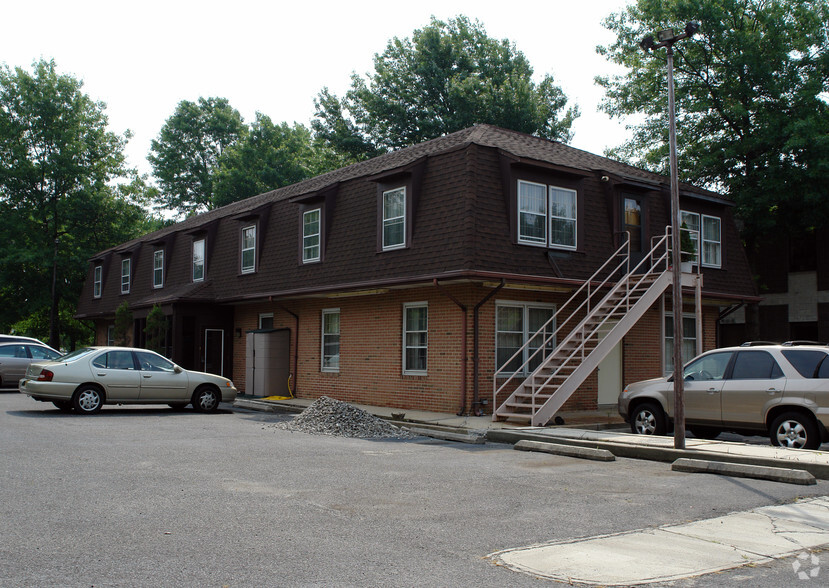 510 S Burnt Mill Rd, Voorhees, NJ for lease - Building Photo - Image 2 of 3