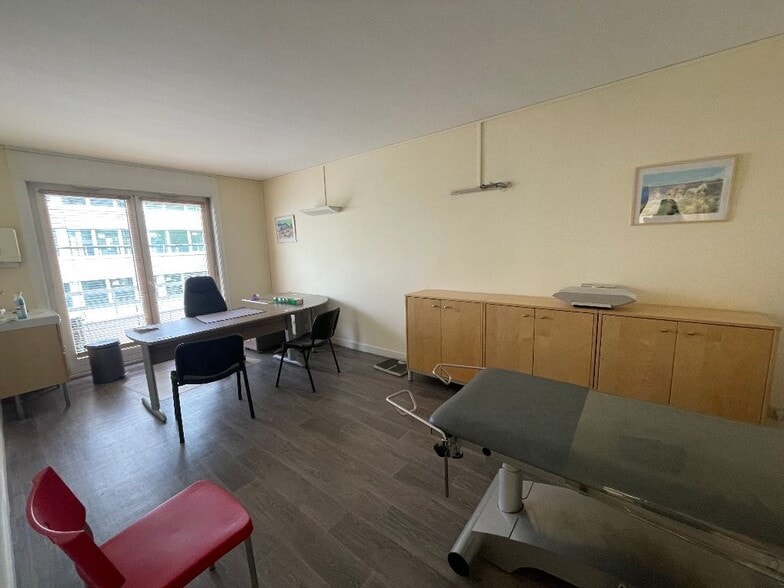 200 Rue André Philip, Lyon for lease - Building Photo - Image 2 of 6