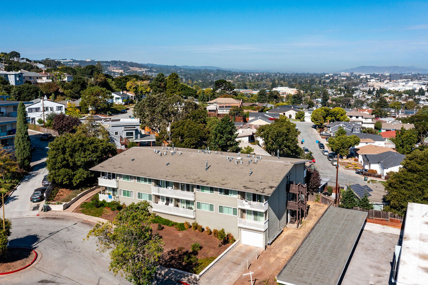 180 Irene Ct, Belmont, CA for sale - Building Photo - Image 3 of 8