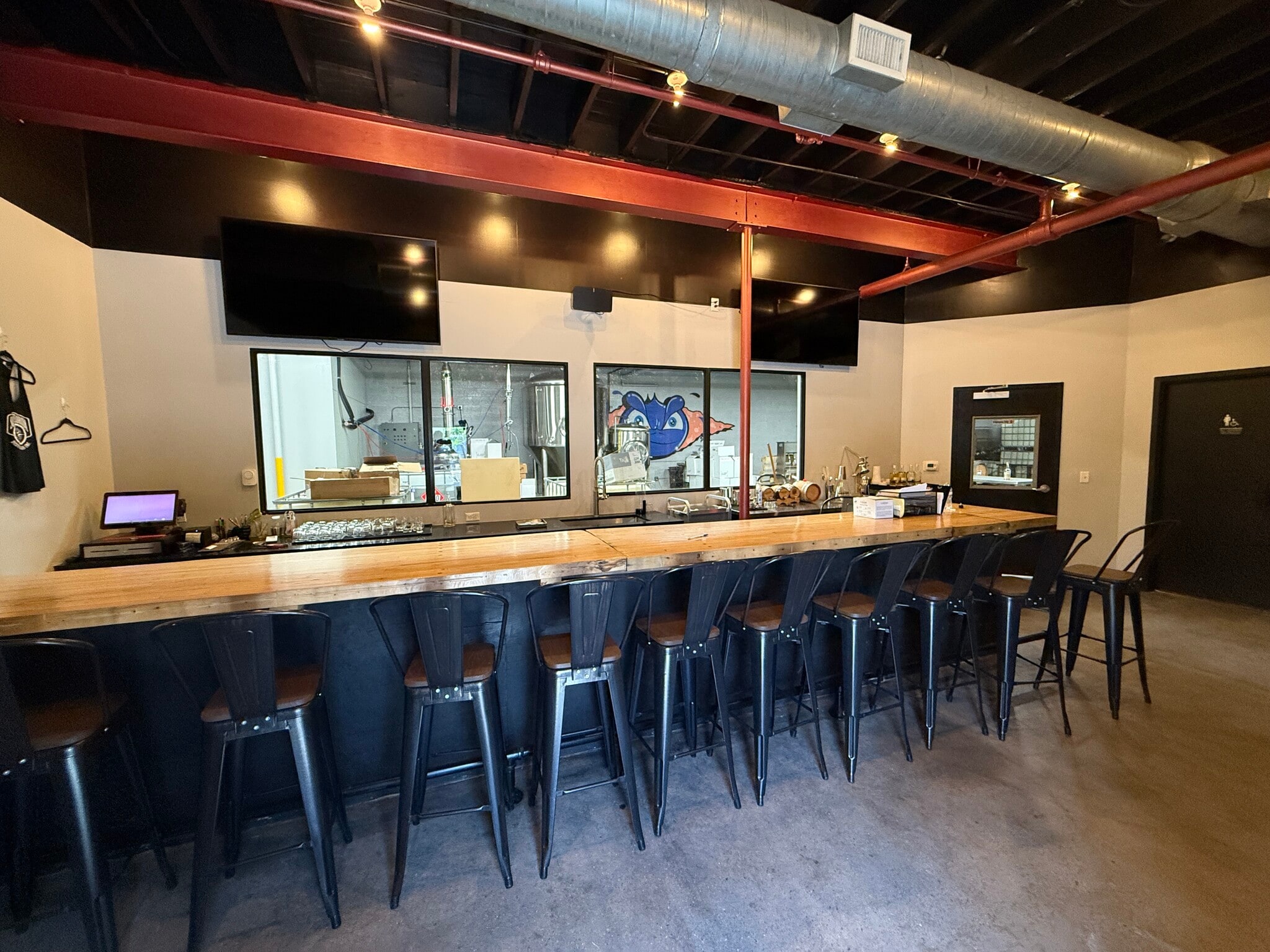 1110 NE 8th Ave, Fort Lauderdale, FL for lease Interior Photo- Image 1 of 11