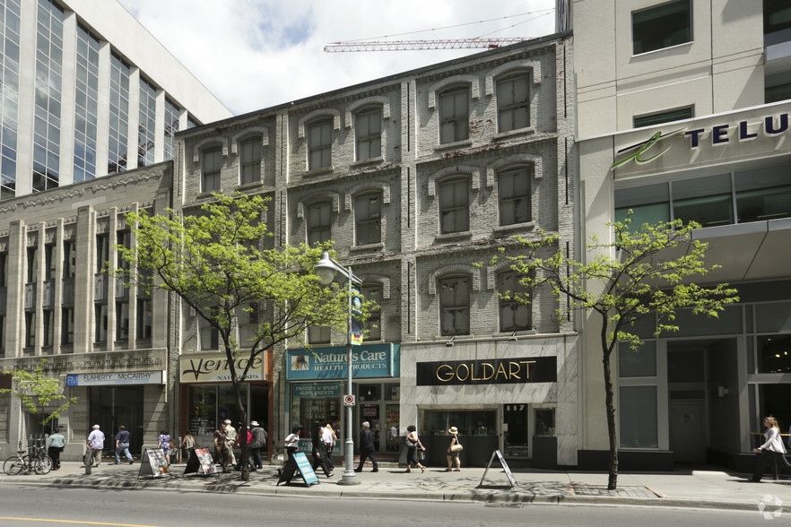 113-117 Bank St, Ottawa, ON for sale - Primary Photo - Image 1 of 1