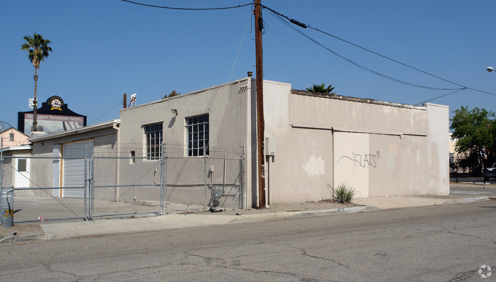 208 S Stoddard Ave, San Bernardino, CA for sale - Primary Photo - Image 1 of 1