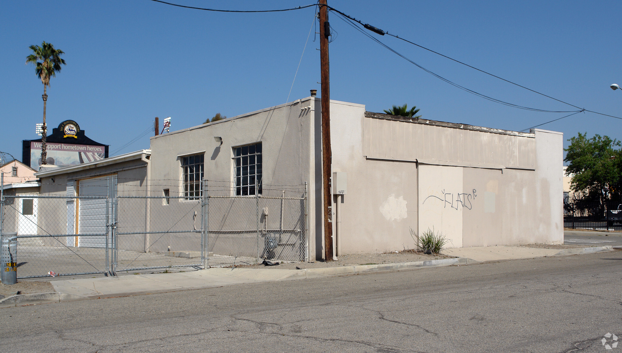 208 S Stoddard Ave, San Bernardino, CA for sale Primary Photo- Image 1 of 1