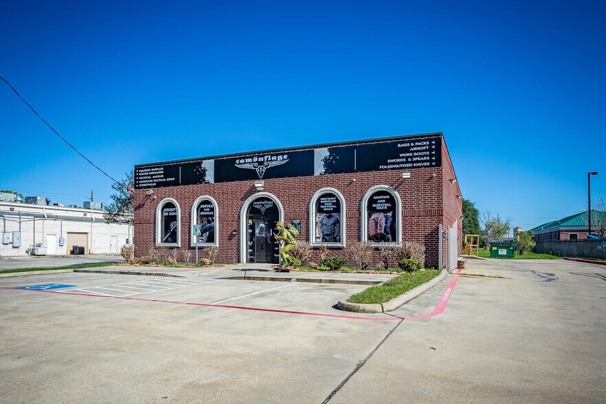 16920 Mathis Church Rd, Houston, TX for sale - Primary Photo - Image 1 of 16