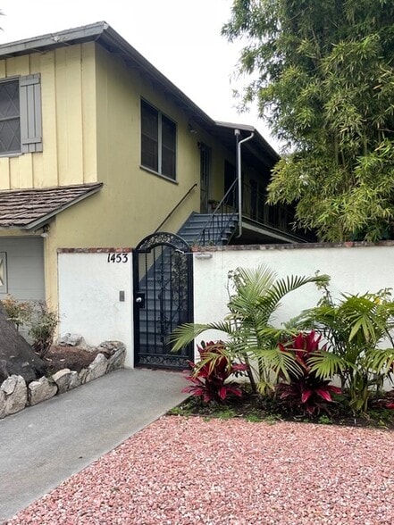 1453 S Westgate Ave, Los Angeles, CA for sale - Building Photo - Image 3 of 64