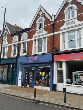 More details for 28 Crown Rd, Twickenham - Retail for Sale