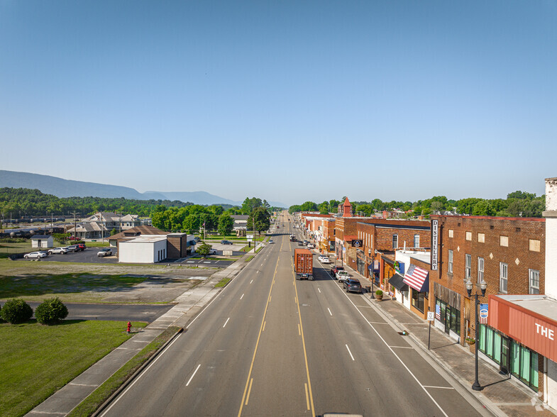 610-612 Tennessee Ave, Etowah, TN for sale - Building Photo - Image 3 of 21