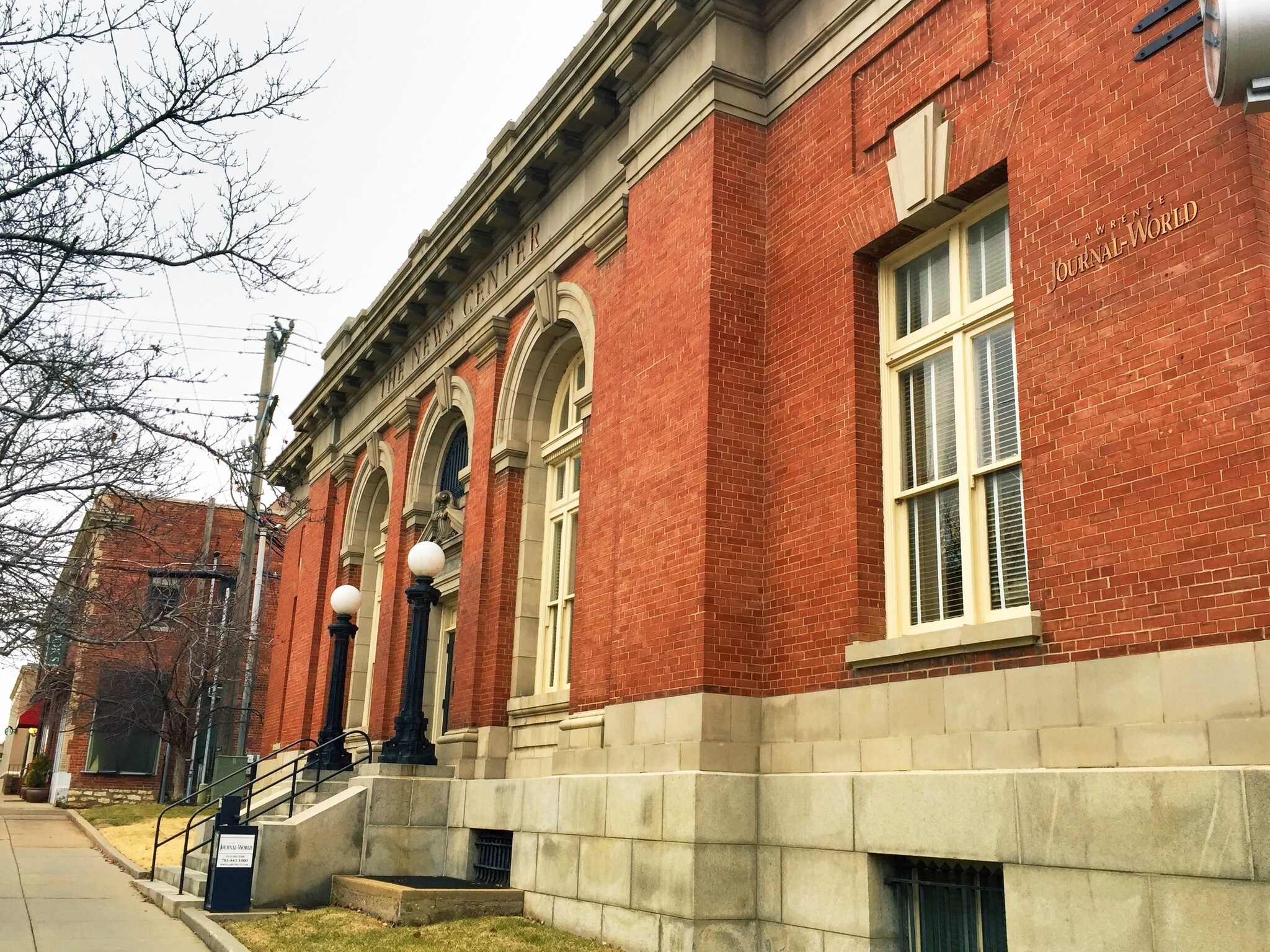 645 New Hampshire St, Lawrence, KS for sale Building Photo- Image 1 of 1