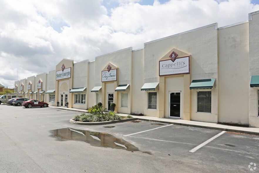 1810 J And C Blvd, Naples, FL for sale - Building Photo - Image 3 of 7