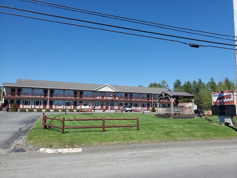 461 Main St, Jackman, ME for sale - Primary Photo - Image 1 of 1