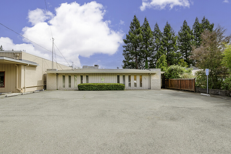 4038 Montgomery Dr, Santa Rosa, CA for sale - Building Photo - Image 1 of 9