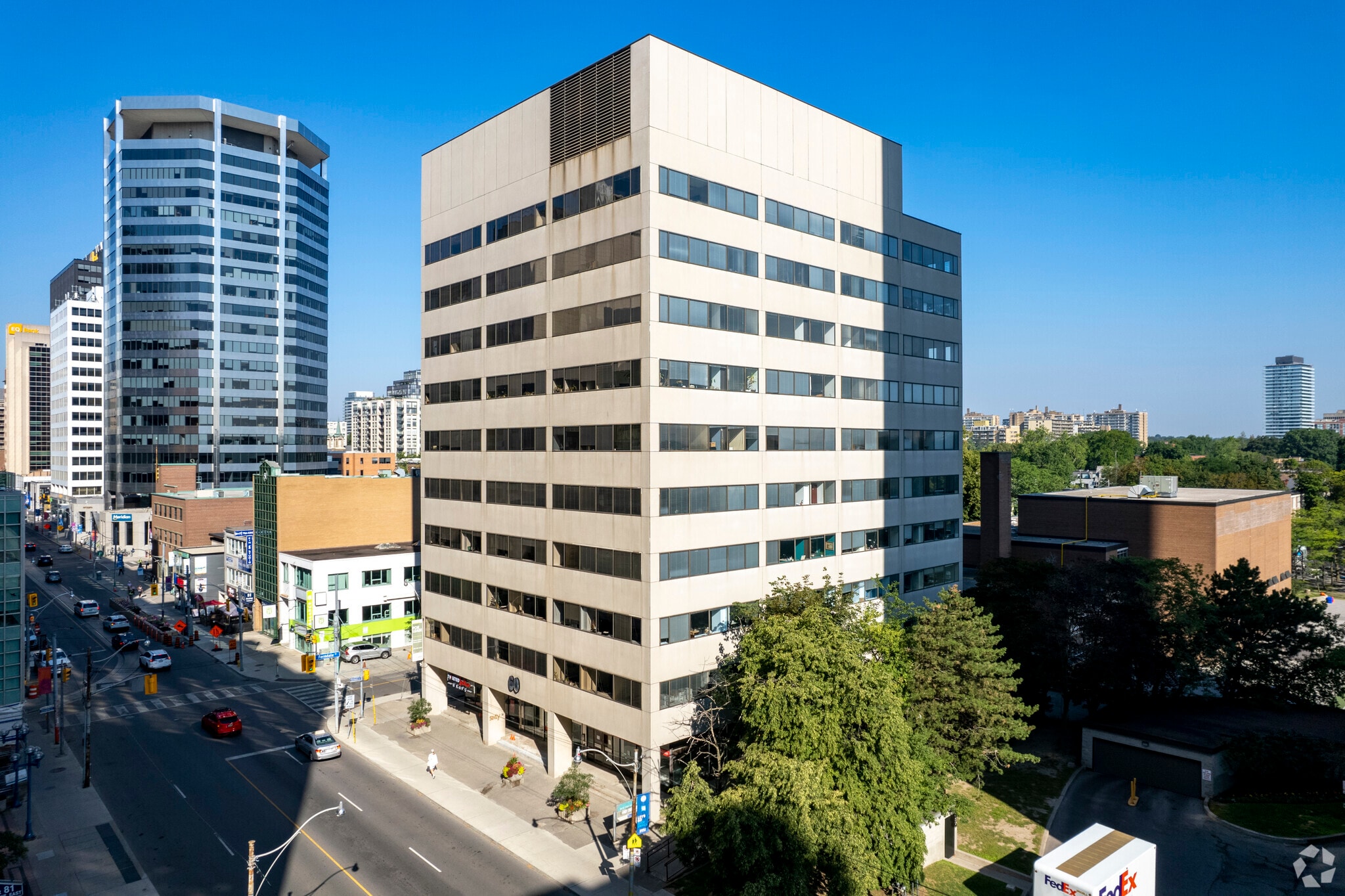 60 St Clair Av E, Toronto, ON for lease Primary Photo- Image 1 of 3